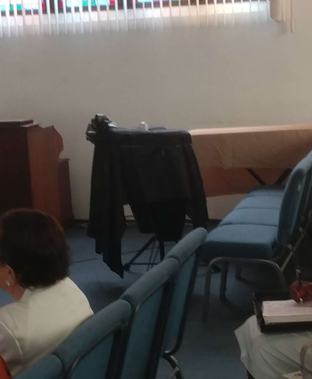 Faithful Service Baptist Church | 1416 W 37th Dr, Los Angeles, CA 90018, USA | Phone: (323) 735-7162