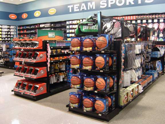 DICKS Sporting Goods | 2269 Prairie Center Pkwy, Brighton, CO 80601 | Phone: (720) 685-1701