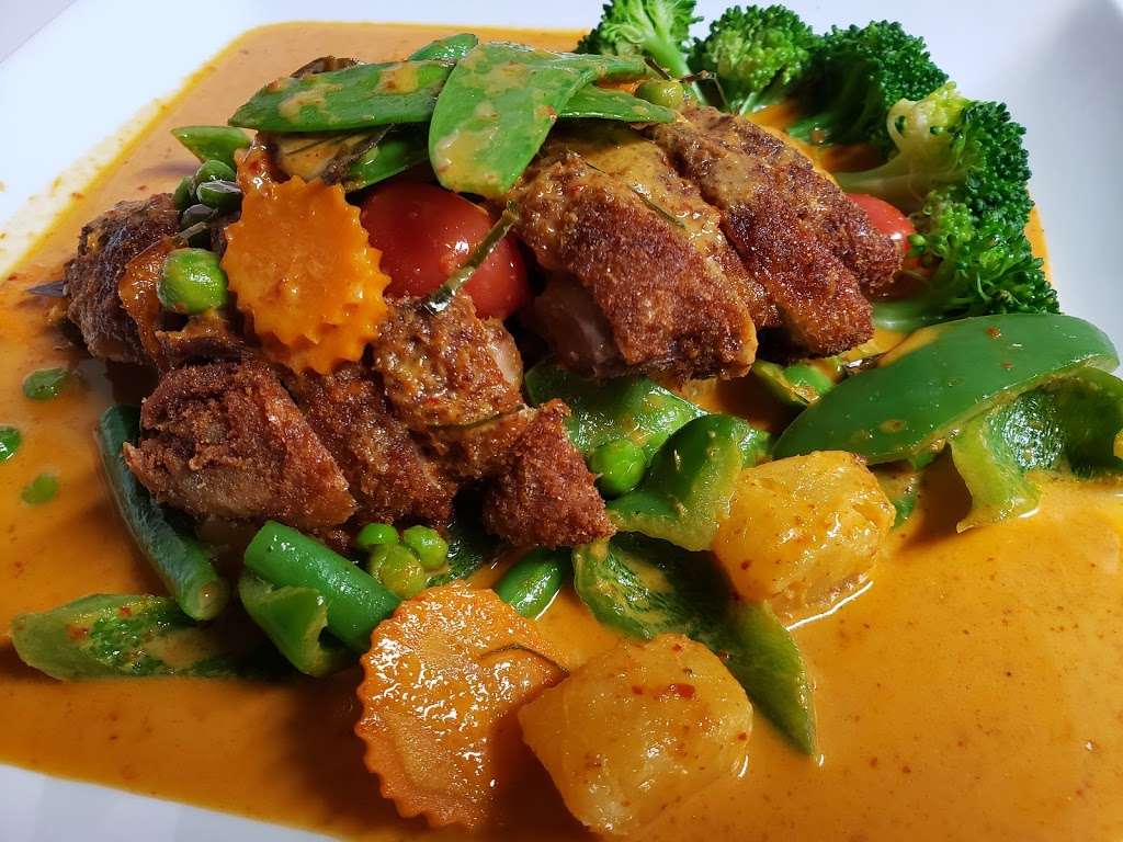 Malis Thai Zap | 50 Elm St Suite 1, Salisbury, MA 01952 | Phone: (978) 255-1660