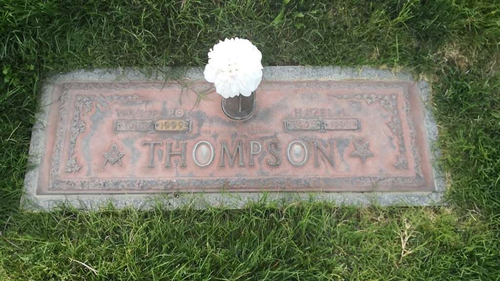 Thompson Gravesite - Willie Roy & Hazel L. Thompson | Lafayette, CA 94549