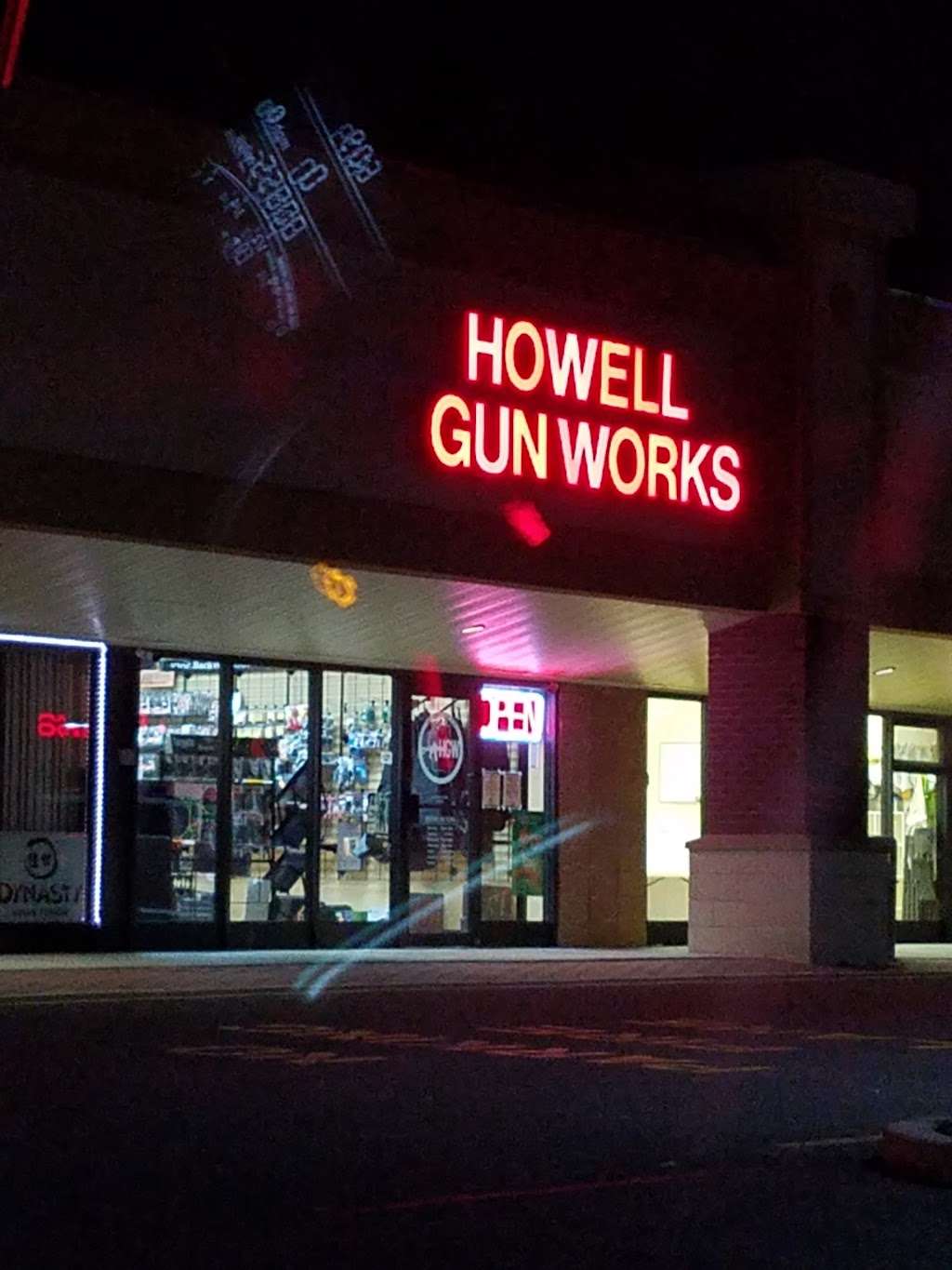 Howell Gun Works | 2446 U.S. 9, Howell, NJ 07731, USA | Phone: (848) 444-9400