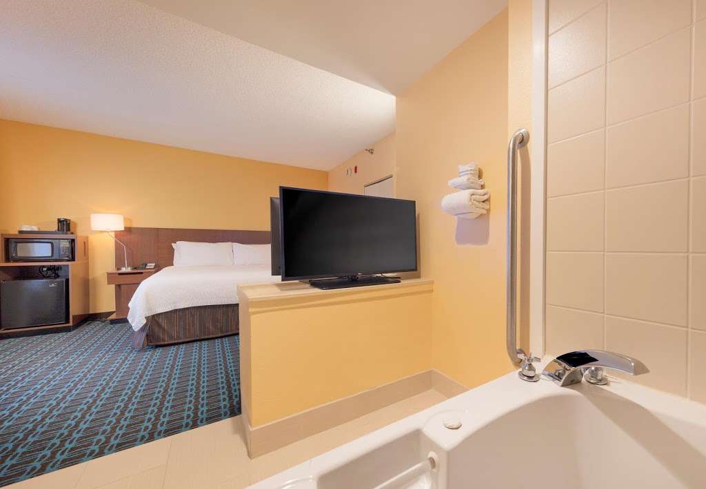 Fairfield Inn by Marriott Lexington Park Patuxent River Naval Ai | 22119 Three Notch Rd, Lexington Park, MD 20653, USA | Phone: (301) 863-0203