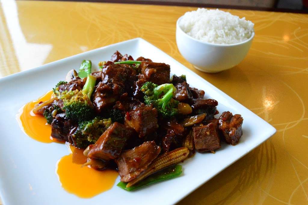 China Dragon | 170 Rivendell Ct # 7, Winchester, VA 22603, USA | Phone: (540) 723-0730