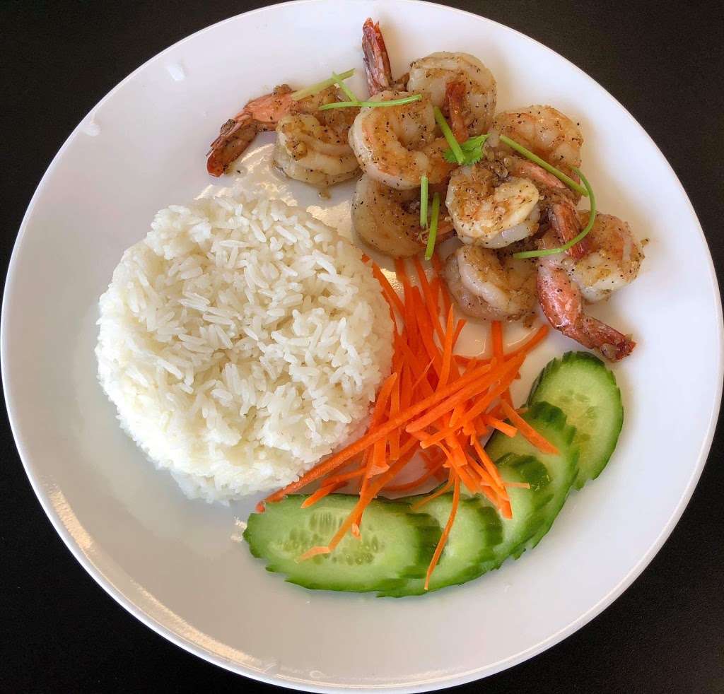 Thai Canteen Thai Kitchen | 17620 Bellflower Blvd b108, Bellflower, CA 90706, USA | Phone: (562) 866-8873