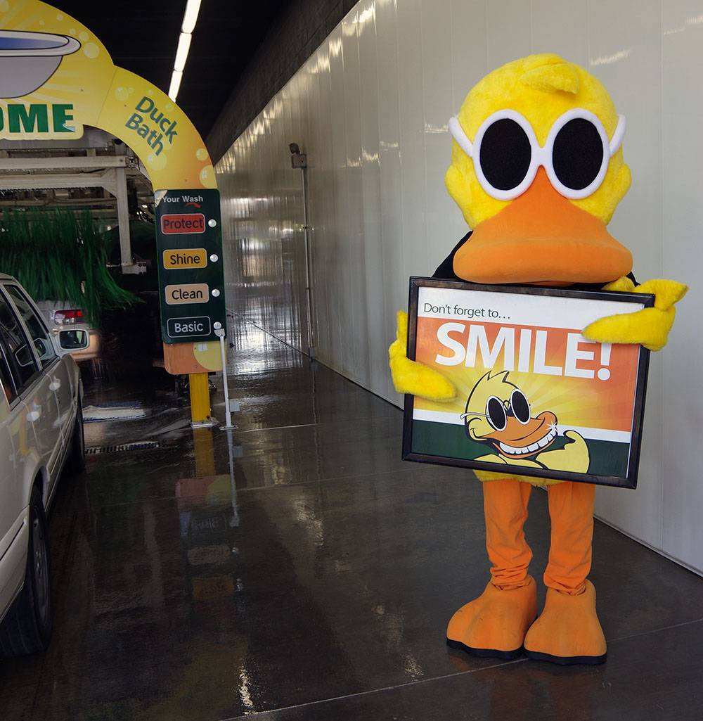 Quick Quack Car Wash | 1120 Exposition Blvd, Sacramento, CA 95815 | Phone: (916) 246-6687