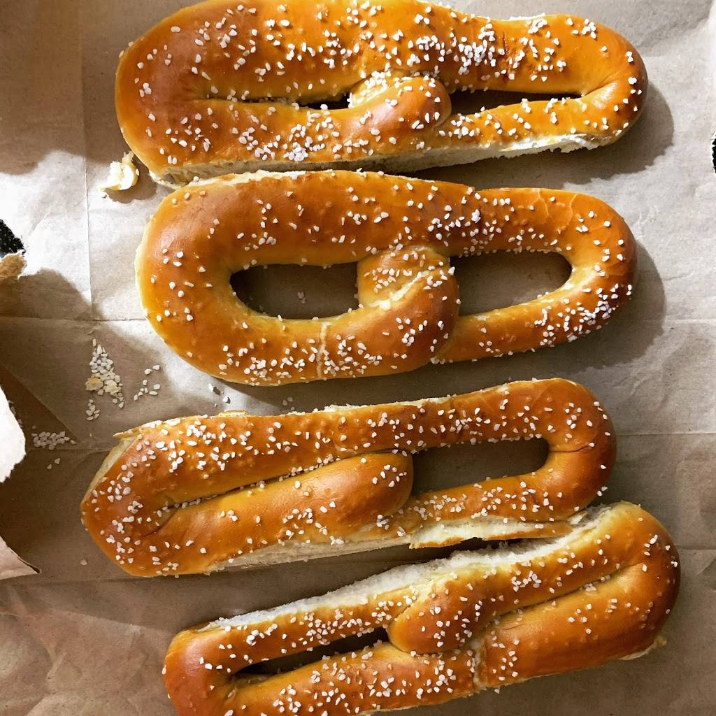 Pretzel Pretzel | 4338 Telegraph Rd, Oakville, MO 63129, USA | Phone: (314) 200-9528