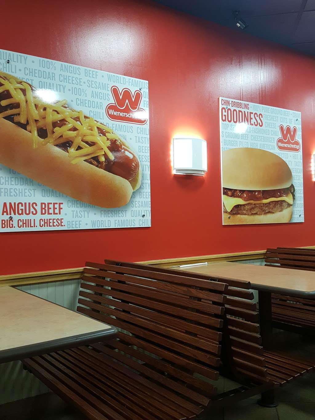 Wienerschnitzel | 2100 N McQueen Rd, Chandler, AZ 85225, USA | Phone: (480) 857-0131