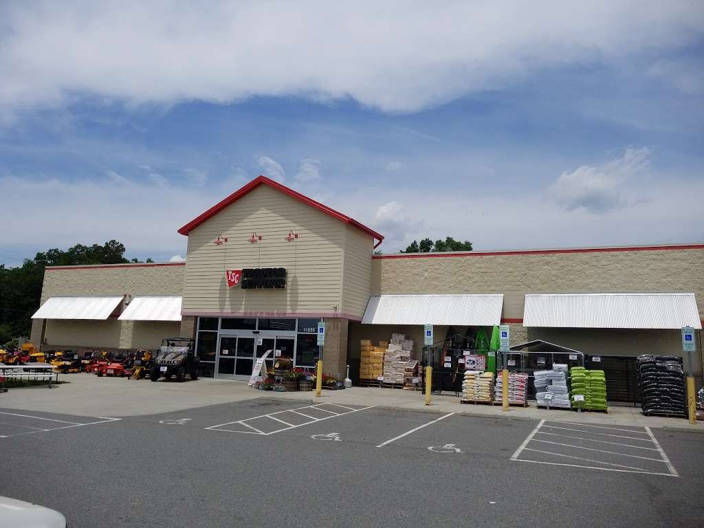 Tractor Supply Co. | 11855 Us Hwy 601 South, Midland, NC 28107, USA | Phone: (704) 888-4244