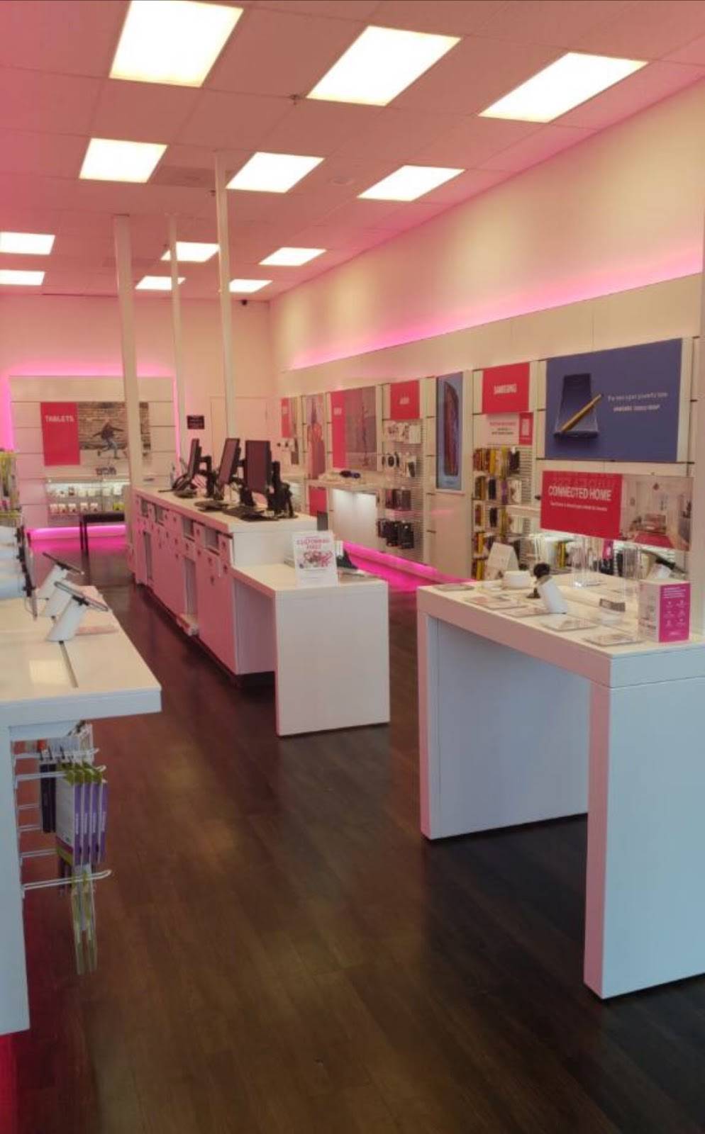 T-Mobile | 11571 SW Pacific Hwy, Tigard, OR 97223, USA | Phone: (503) 430-5063