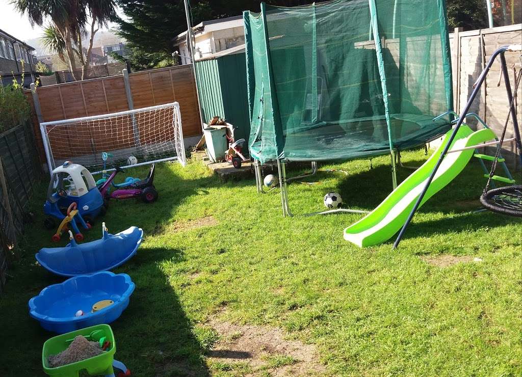 Rising Stars Childcare | 120 Felixstowe Rd, London SE2 9QH, UK | Phone: 07951 864979