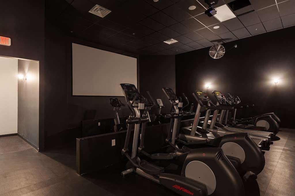 Maxx Fitness Club | 3691 PA-378, Bethlehem, PA 18015, USA | Phone: (610) 625-2001