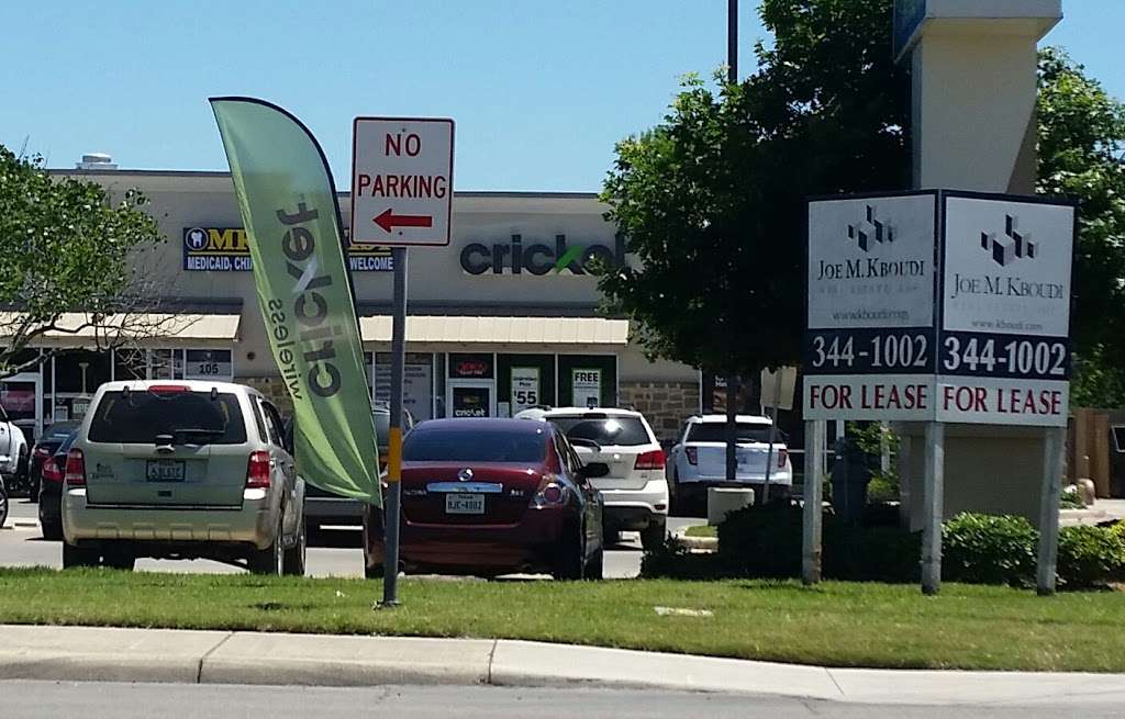 Cricket Wireless Authorized Retailer | 6338 Old Pearsall Rd #106, San Antonio, TX 78242, USA | Phone: (210) 375-5592