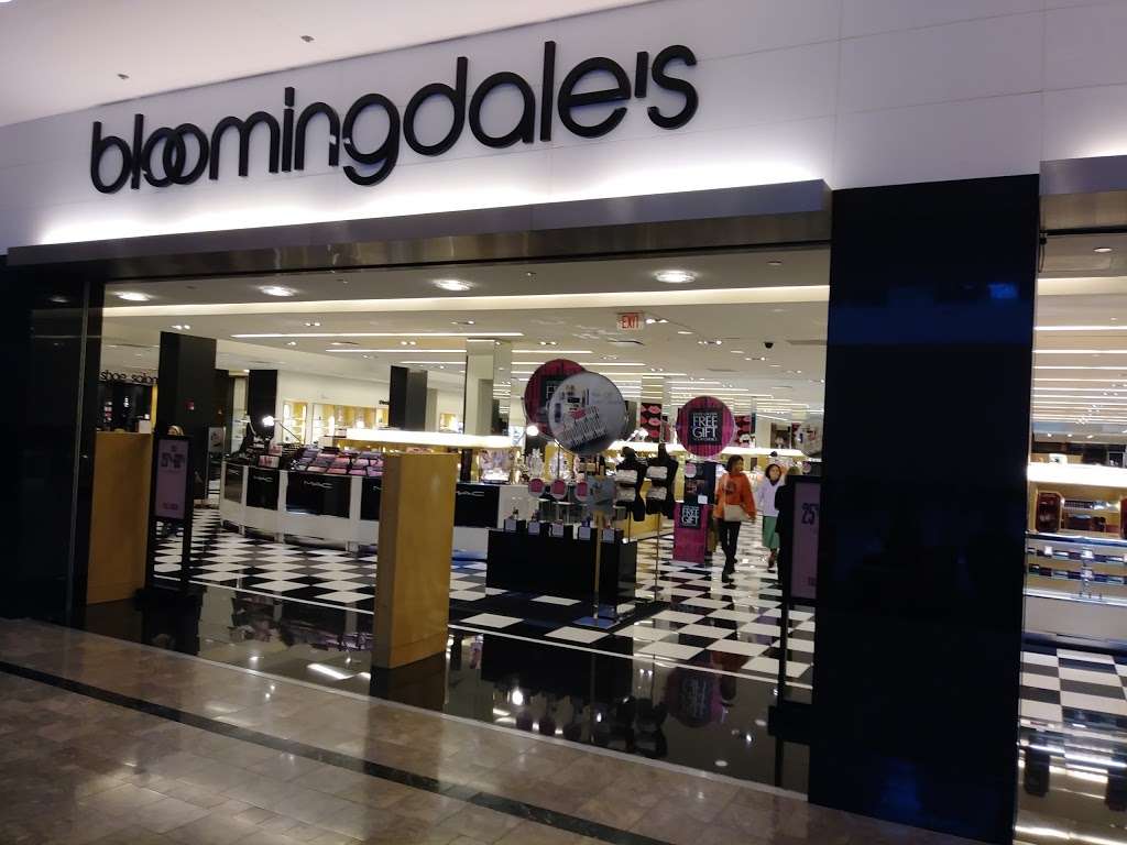 Bloomingdales | 410 Commons Way, Bridgewater, NJ 08807 | Phone: (908) 762-2400