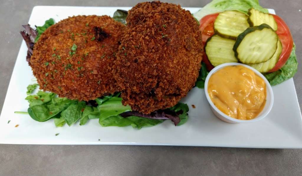 The Draft On 53 | 645 Washington St, Hanover, MA 02339, USA