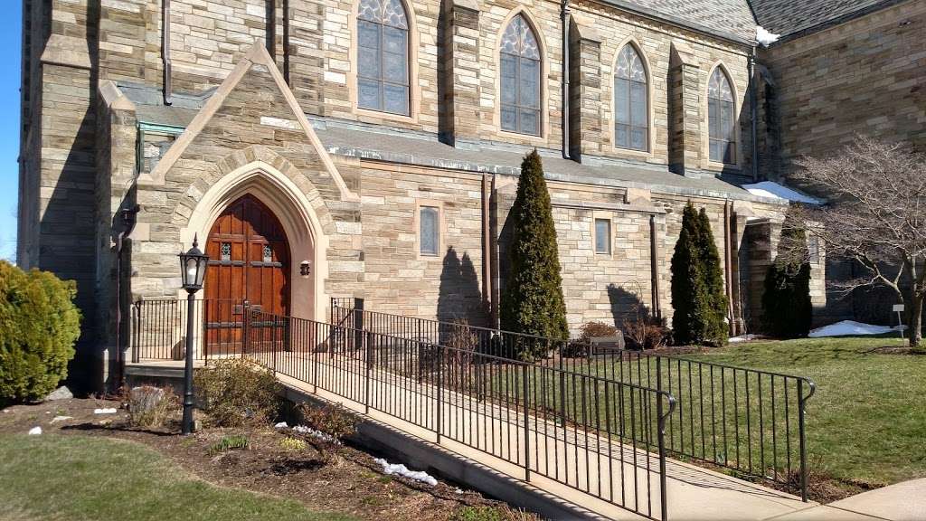 St. Andrew the Apostle | 3500 School Ln, Drexel Hill, PA 19026, USA | Phone: (610) 259-1169