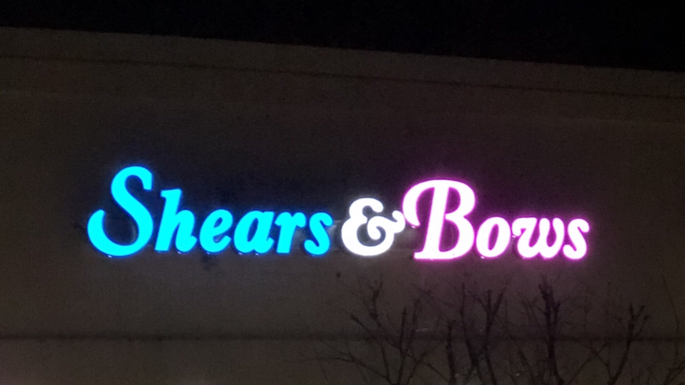 Shears & Bows | 19 School St, Framingham, MA 01701, USA | Phone: (508) 318-6737