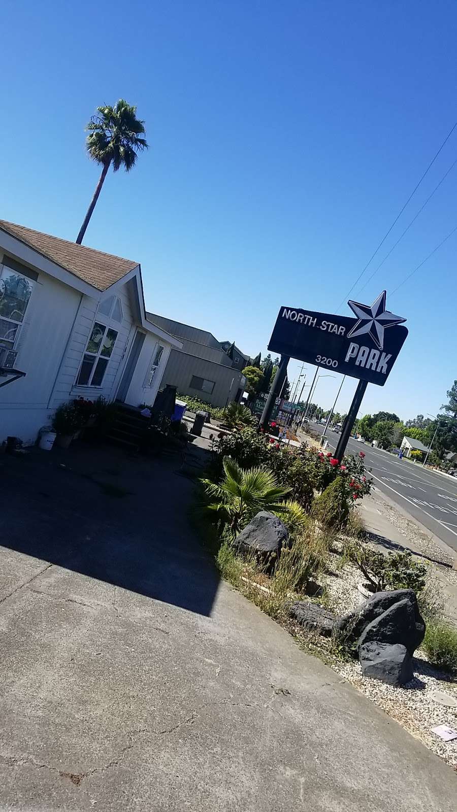 North Star Trailer Park | 3200 Santa Rosa Ave, Santa Rosa, CA 95407 | Phone: (707) 545-0982