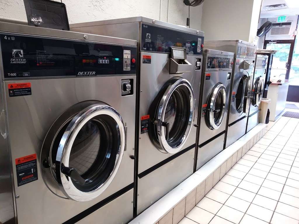 Midland Laundromat & Cleaners LLC | 200 1/2 Midland Ave, Kearny, NJ 07032 | Phone: (201) 428-1712