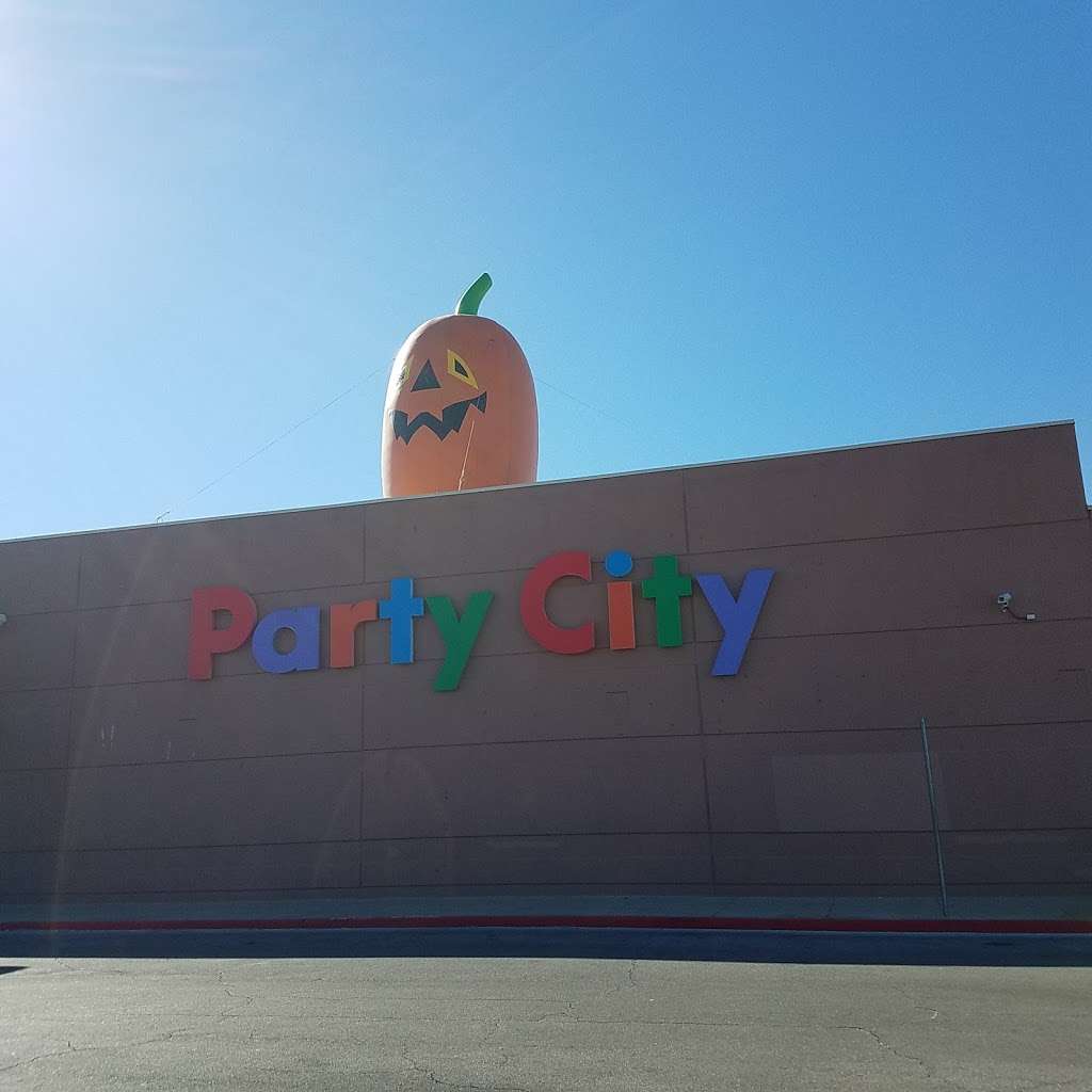 Party City | 2920 SW Military Dr, San Antonio, TX 78224, USA | Phone: (210) 922-7300