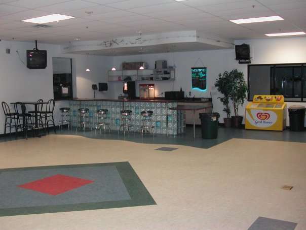 Easton Community Center | 364 Sport Hill Rd, Easton, CT 06612, USA | Phone: (203) 459-9700