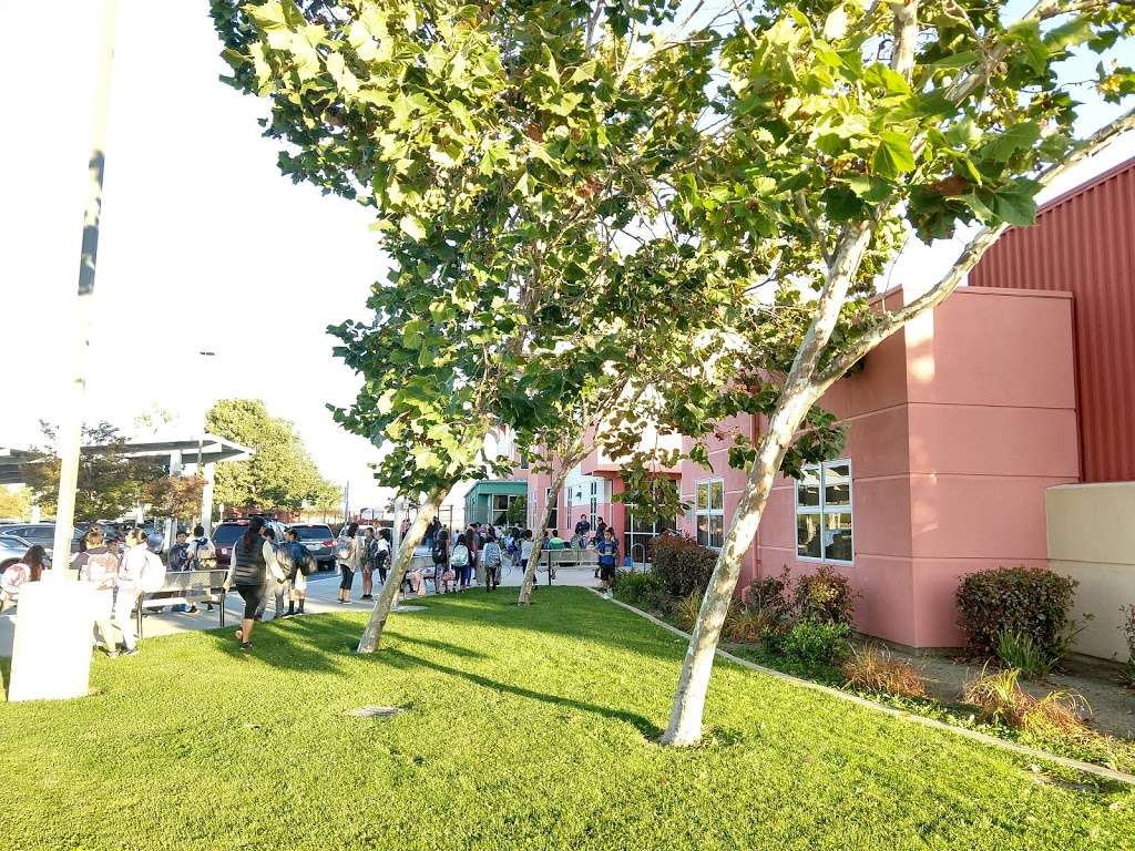 Delaine Eastin Elementary School | 34901 Eastin Dr, Union City, CA 94587, USA | Phone: (510) 475-9630