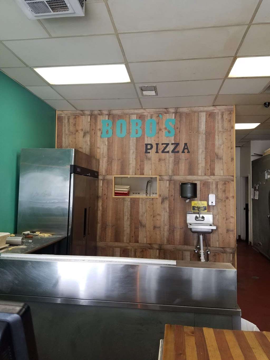 Bo Bos Pizza | 202 E 40th St, San Bernardino, CA 92404, USA | Phone: (909) 882-5995