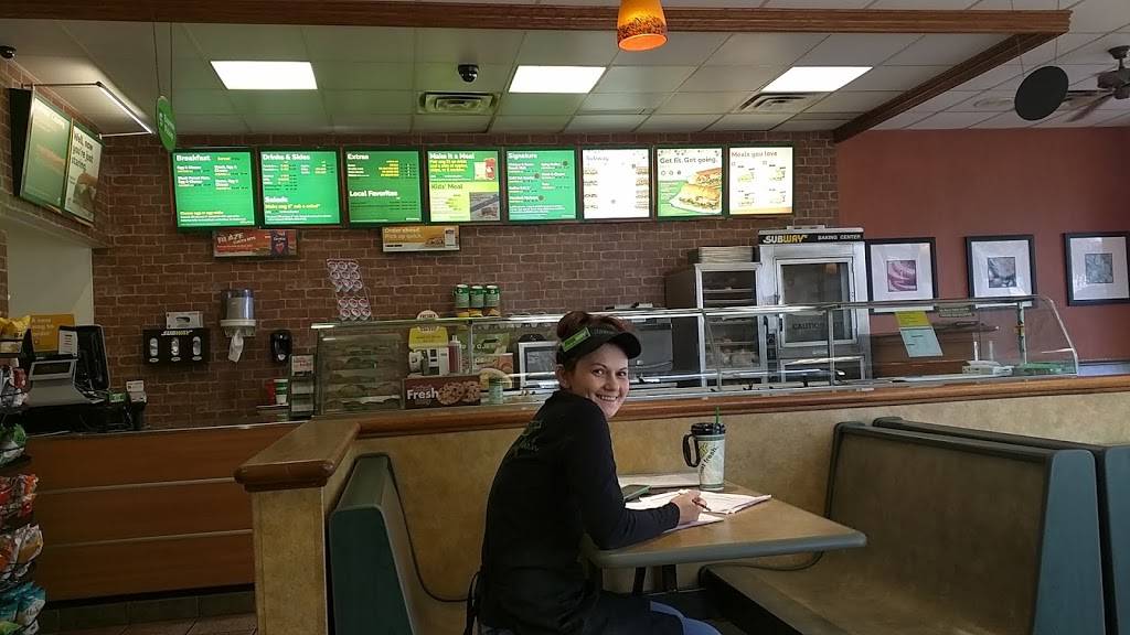 Subway | 8401 Boat Club Rd Suite 101, Fort Worth, TX 76179, USA | Phone: (817) 236-7611