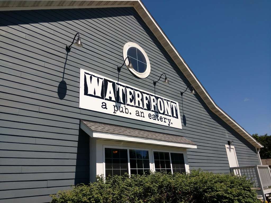 Waterfront Pub & Grill | 408 State Rd 50, Delavan, WI 53115, USA | Phone: (262) 728-4700