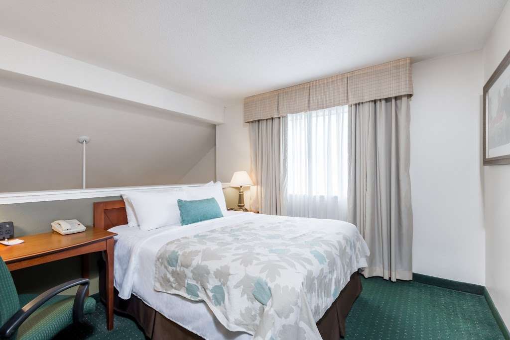 Hawthorn Suites by Wyndham Fishkill/Poughkeepsie Area | 14 Schuyler Blvd, Fishkill, NY 12524, USA | Phone: (845) 896-5210