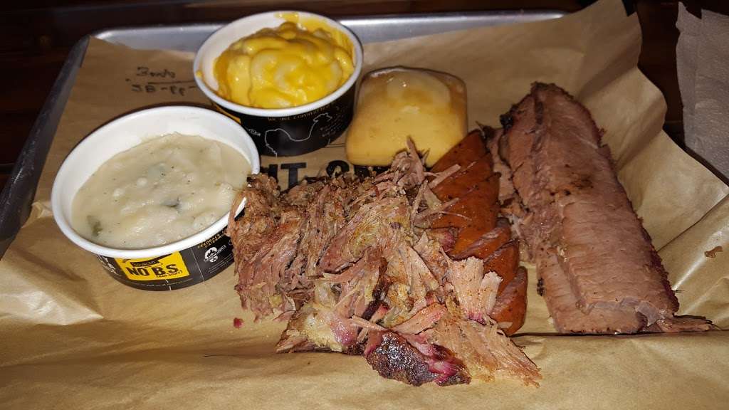 Dickeys Barbecue Pit | 6608 Gulf Freeway Suite 700, La Marque, TX 77568, USA | Phone: (888) 838-6558