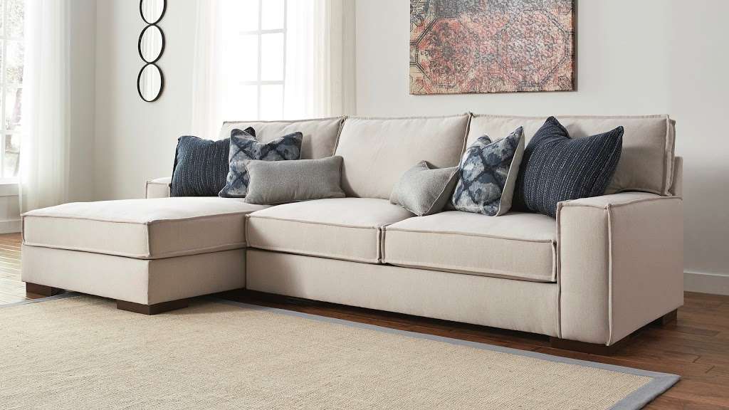 Adams Furniture | 394 2nd St, Everett, MA 02149, USA | Phone: (617) 387-2424