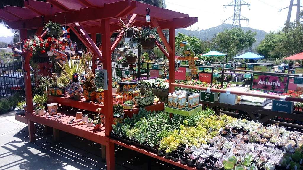 Armstrong Garden Centers | 1515 Foothill Blvd, La Cañada Flintridge, CA 91011, USA | Phone: (818) 790-2555