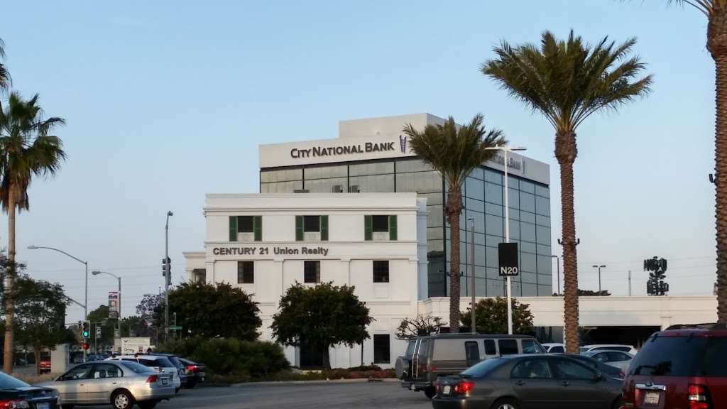 City National Bank Branch | 3424 W Carson St #100, Torrance, CA 90503, USA | Phone: (310) 793-5700