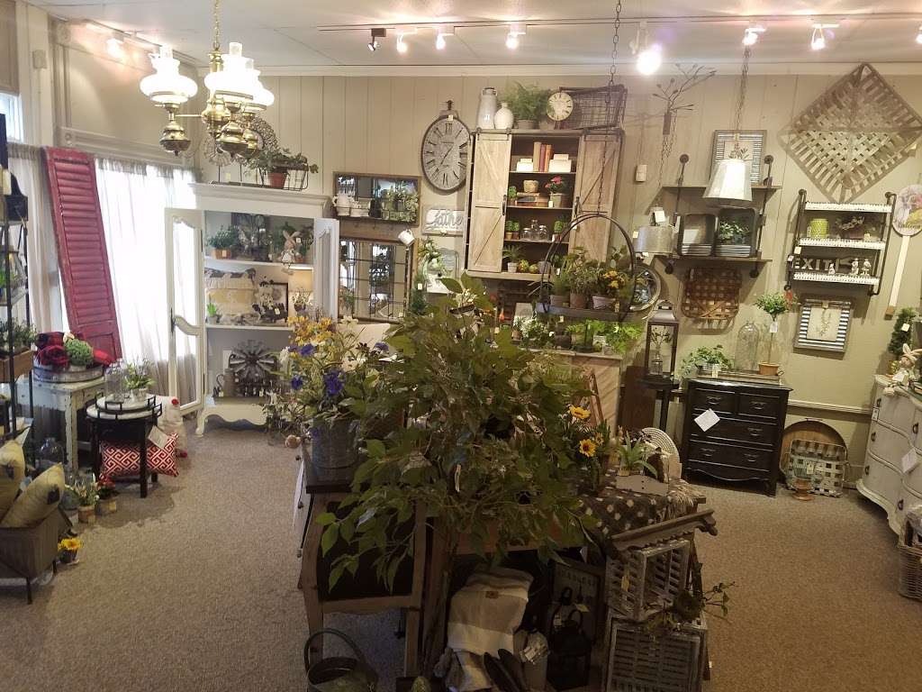 The Village Shoppes, Inc. | 129 E Michigan St, New Carlisle, IN 46552, USA | Phone: (574) 654-8352