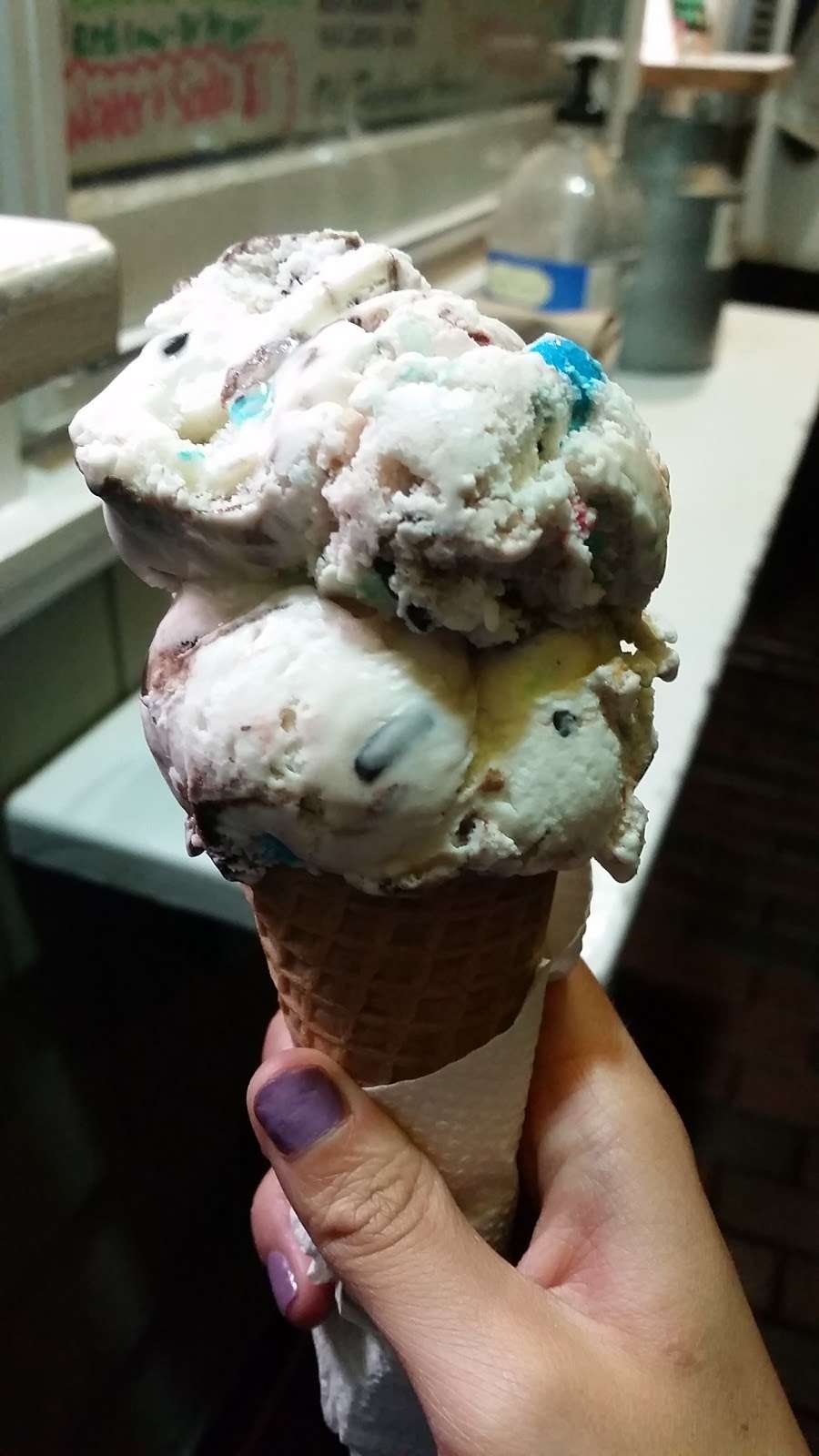Gil & Berts Ice Cream | 69 N Main St, Cranbury, NJ 08512, USA | Phone: (609) 203-6931