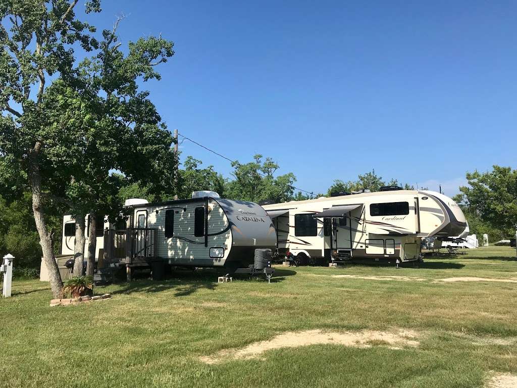 Bay Vista RV Park | 1434 24th St, San Leon, TX 77539 | Phone: (713) 820-5216