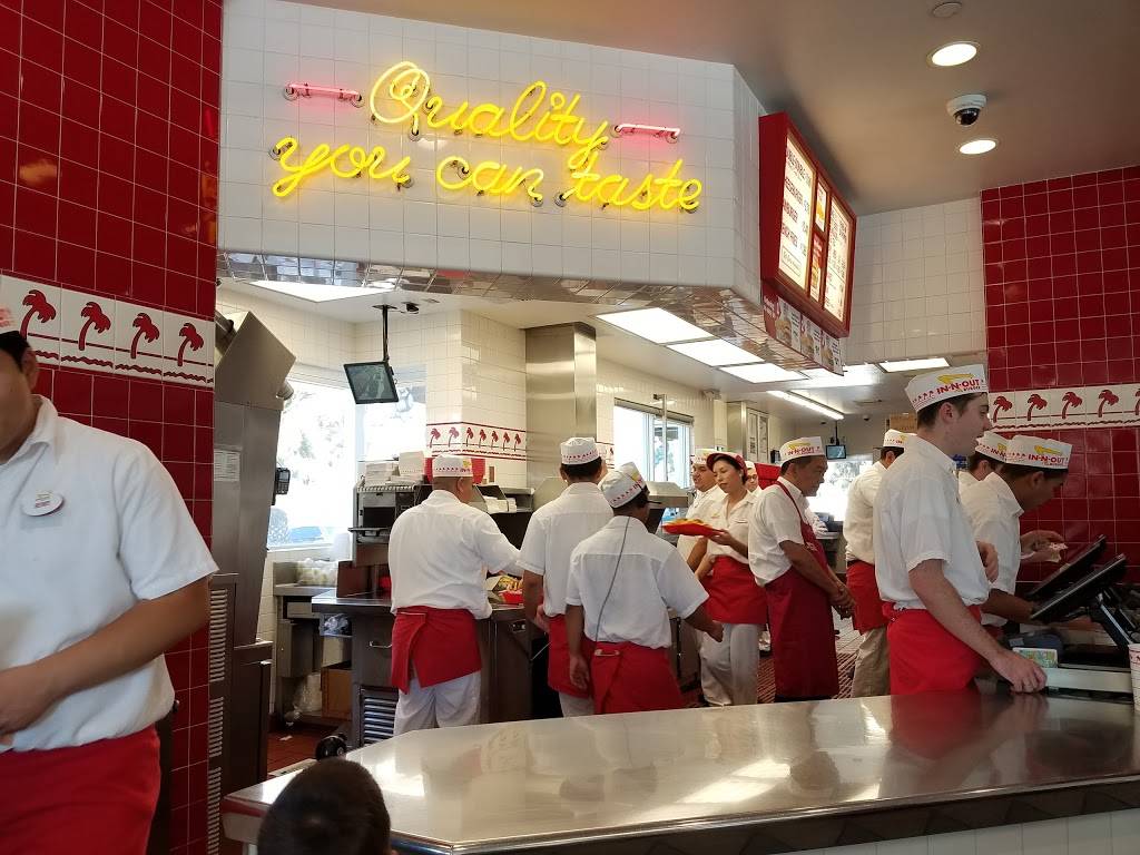 In-N-Out Burger | 310 N, Harvey Dr, Glendale, CA 91206, USA | Phone: (800) 786-1000