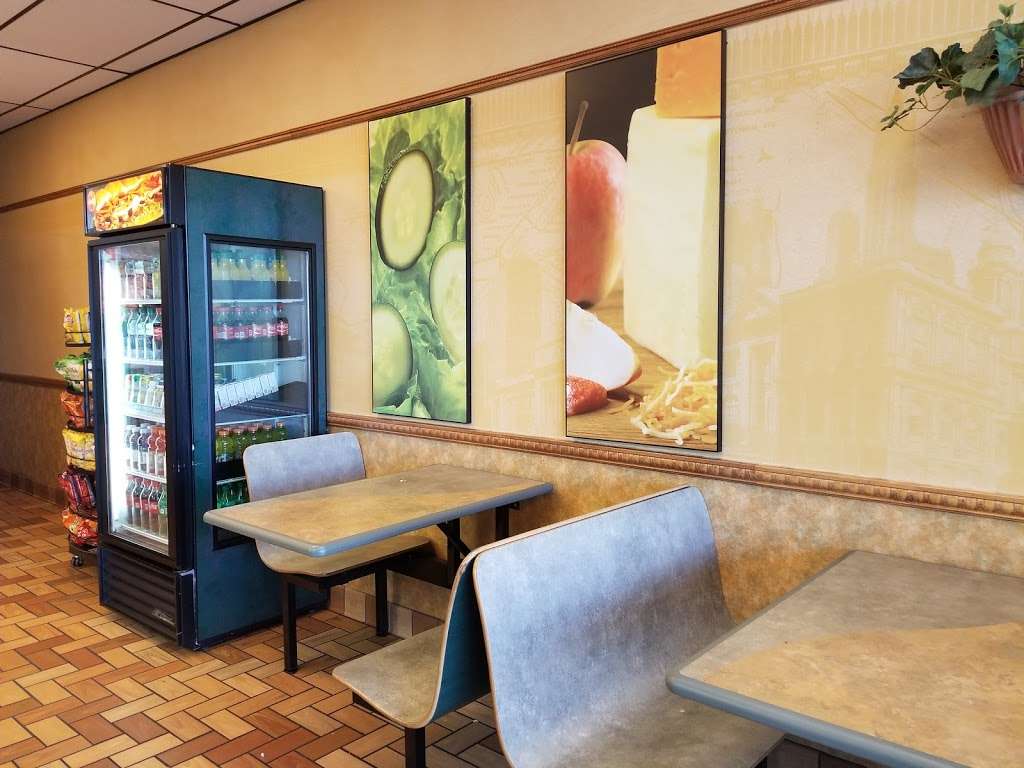 Subway Restaurants | 9629 Spencer Hwy, La Porte, TX 77571, USA | Phone: (281) 476-0047