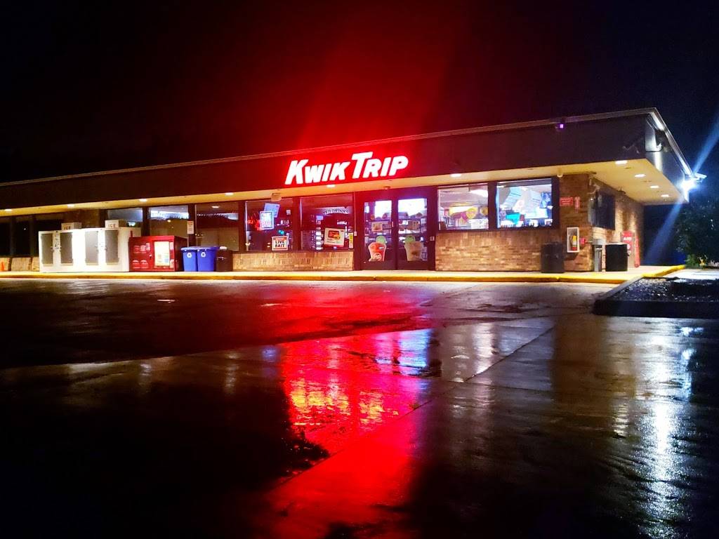 Kwik Trip | 2402 W Broadway, Madison, WI 53713, USA | Phone: (608) 222-9400