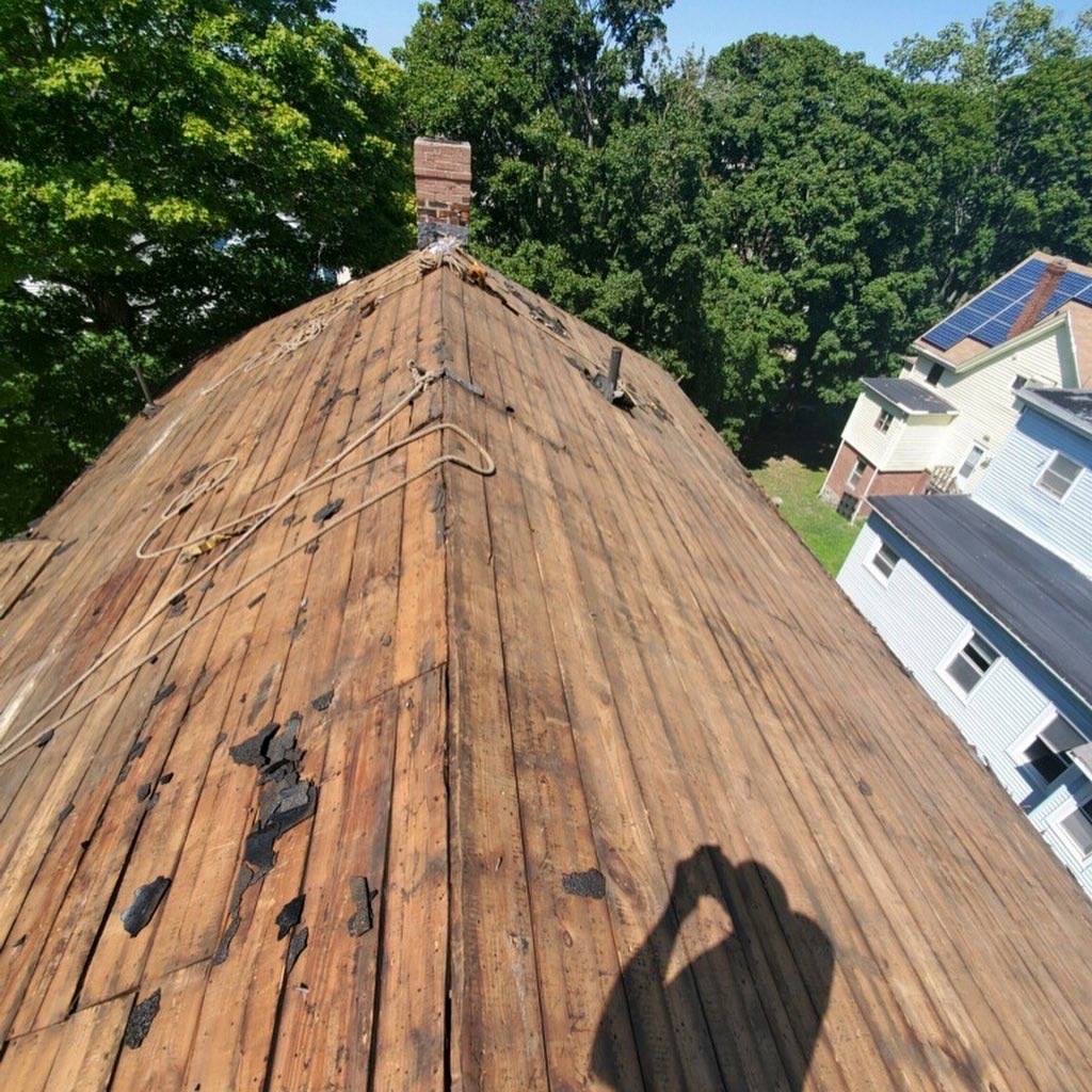 Recon Roofing & Gutters, LLC. | 41 Zoar Ave, Dedham, MA 02026, USA | Phone: (617) 924-1133