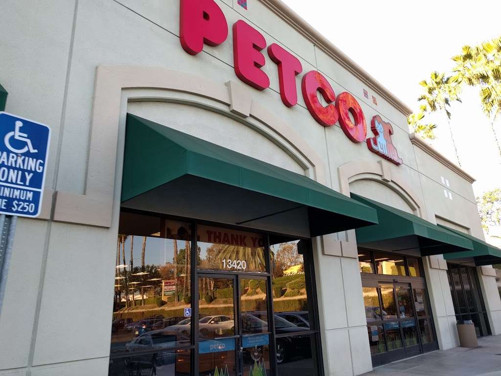 Petco | 13420 Whittier Blvd, Whittier, CA 90605, USA | Phone: (562) 907-2300