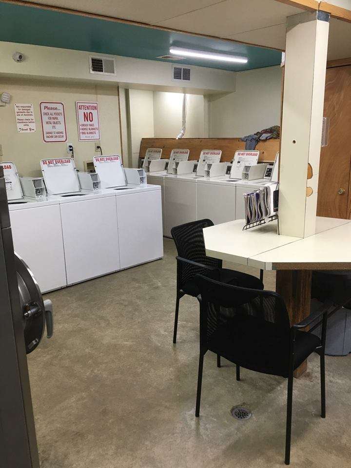 Mid-Town Laundromat | 117 Washington St, Middletown, MD 21769, USA | Phone: (301) 788-7585