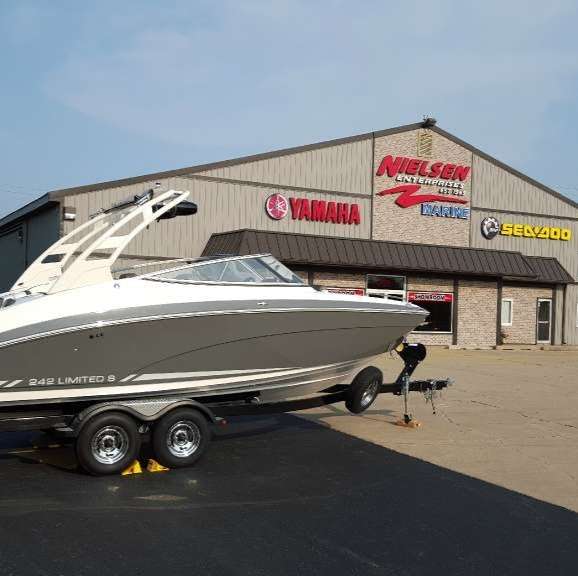 Nielsen Enterprises Marine Center | 829 N Milwaukee Ave, Lake Villa, IL 60046 | Phone: (847) 356-3000