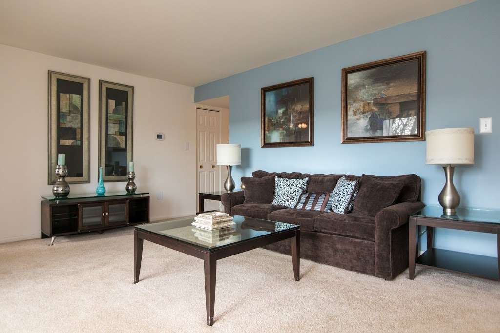 Skylark Pointe Apartment Homes | 9150 Parkland Rd, Parkville, MD 21234 | Phone: (410) 670-5002