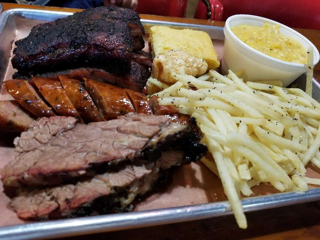 Dylans Barbeque Saloon | 2110 W Northwest Hwy suite b, Dallas, TX 75220, USA | Phone: (469) 906-5263