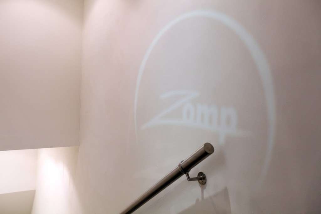 Zomp | 7, The Elms, The Elms Church Rd, Romford RM3 0JU, UK | Phone: 020 7193 2055