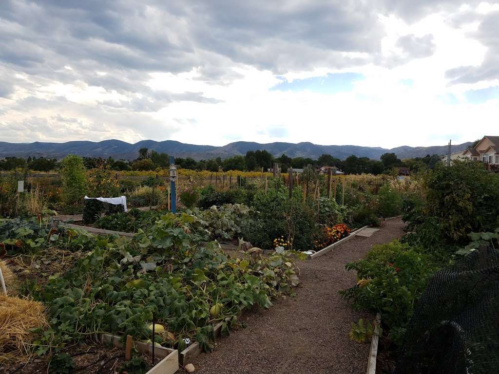 Ute Trail Garden | 13600 W Jewell Ave, Lakewood, CO 80228, USA | Phone: (303) 987-7000