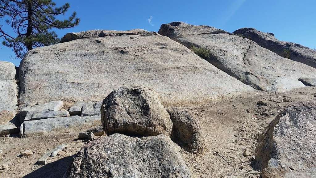 Horse Flats Boulders | Palmdale, CA 93550