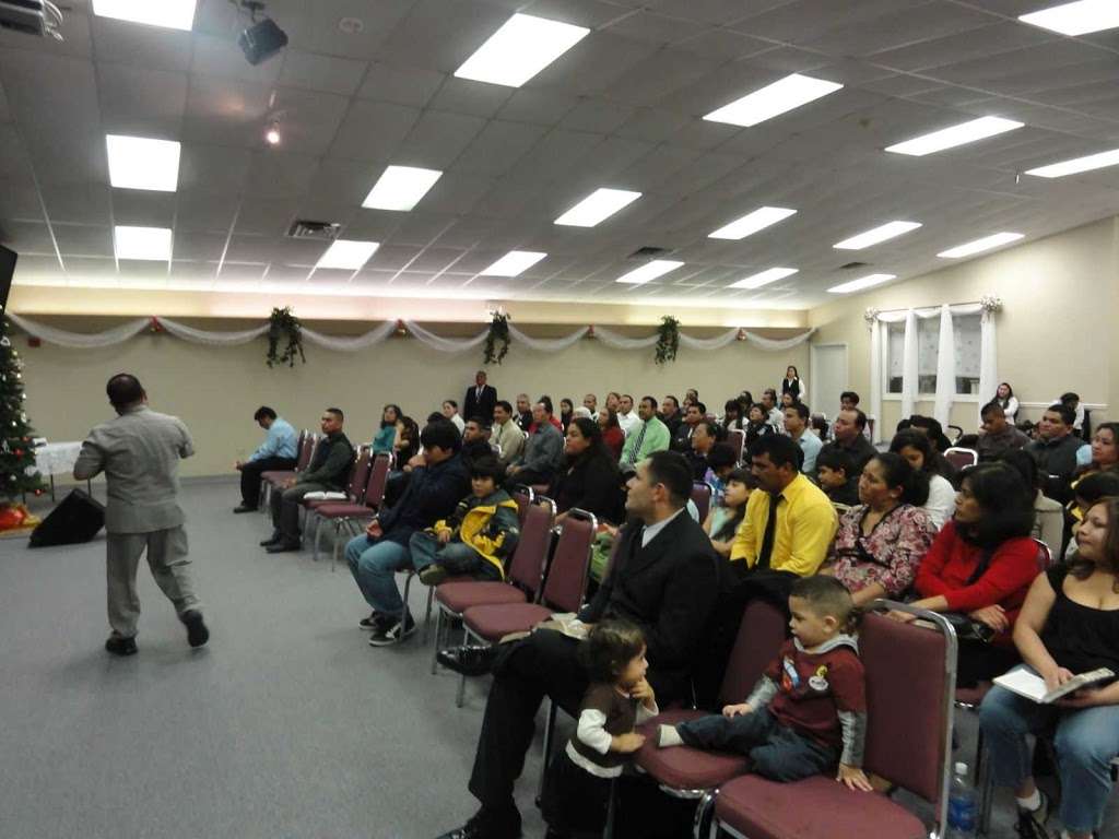 Iglesia Alfa y Omega de Stafford | 791 Telegraph Rd, Stafford, VA 22554, USA | Phone: (571) 241-6061