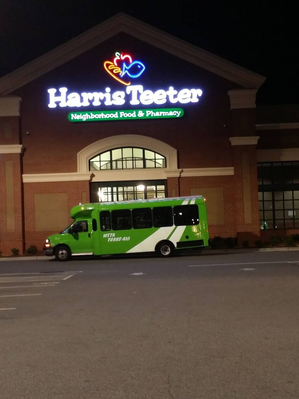 Harris Teeter | 2835 Reynolda Rd Pine Ridge Plaza, Winston-Salem, NC 27106, USA | Phone: (336) 761-0734